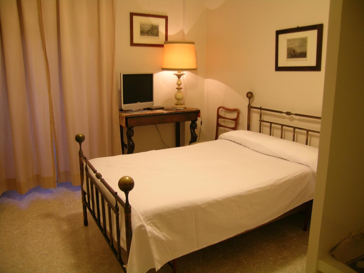 B.&B Margaret'S House Bed & Breakfast Milazzo Dış mekan fotoğraf